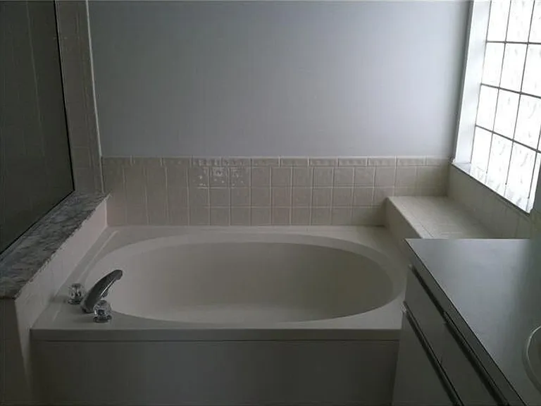 1743 Barnstable Rd — Photo 13