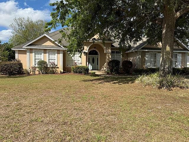 1st image of 137 Edge Water Dr