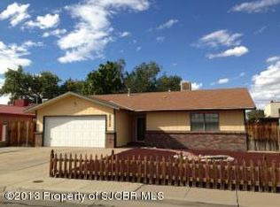 2212 E 18th St, Farmington, NM 87401