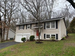 83 Edward Dr, Eureka, MO 63025