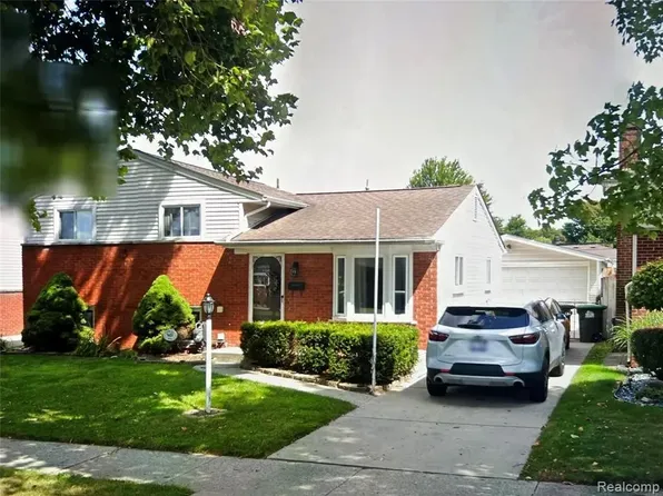 9651 Blaty St, Taylor, MI 48180