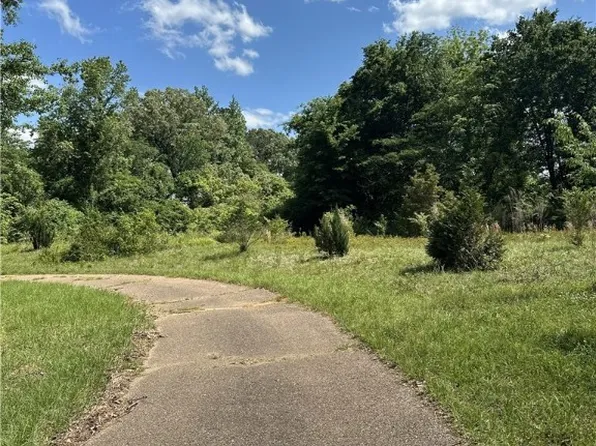 154 11th St NE, Aliceville, AL 35442