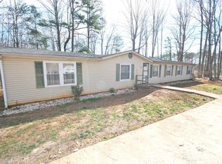 100 Candler Woods Ln, Rustburg, VA 24588