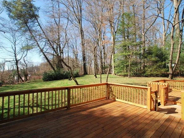 14 Oak Tree Ct, Lutherville Timonium, MD 21093