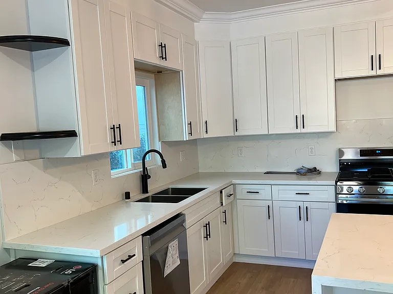 5300 Romaine St #0 — Photo 24