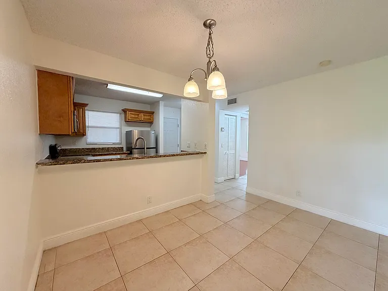 1541 Windorah Way #E — Photo 15