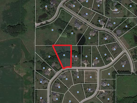 2nd image of 504 Bluffs Edge Dr