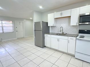 121 Northwest 32nd Avenue (CK) - 12, Fort Lauderdale, FL 33311