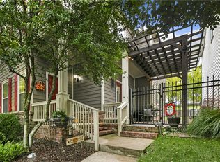 3704 W Cherokee Rd, Rogers, AR 72758
