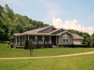169 Firetower Ln, Byrdstown, TN 38549