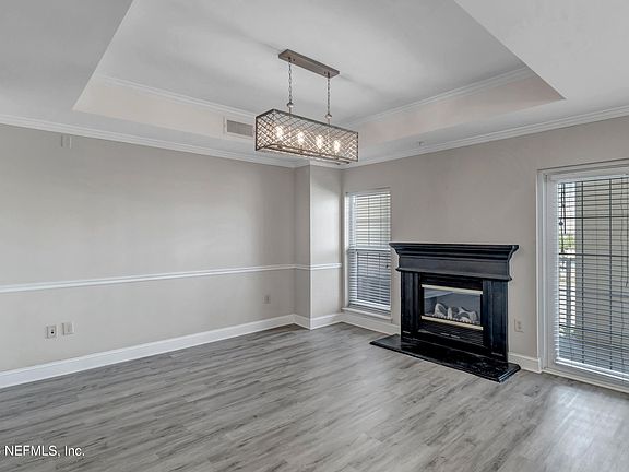 5th image of 400 E Bay St Suite 504