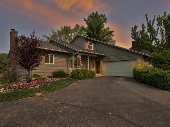 7213 Old Lantern Dr SE, Caledonia, MI 49316