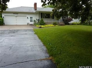 6188 Elyria Ave, Elyria, OH 44035