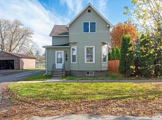 912 Clough Ave, Superior, WI 54880