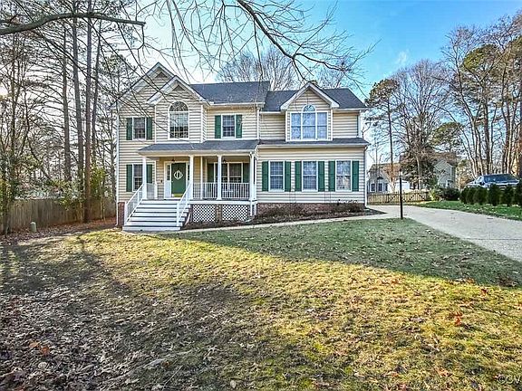 4th image of 10497 Greyhawk Ct