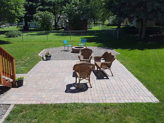Newer Patio & Firepit