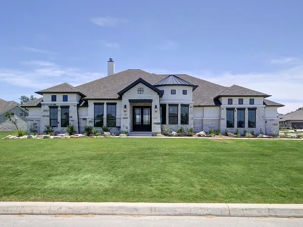 205 Gather Street, Castroville, TX 78009