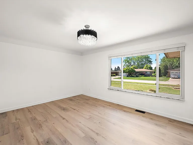 11489 Anna Lisa Dr — Photo 10