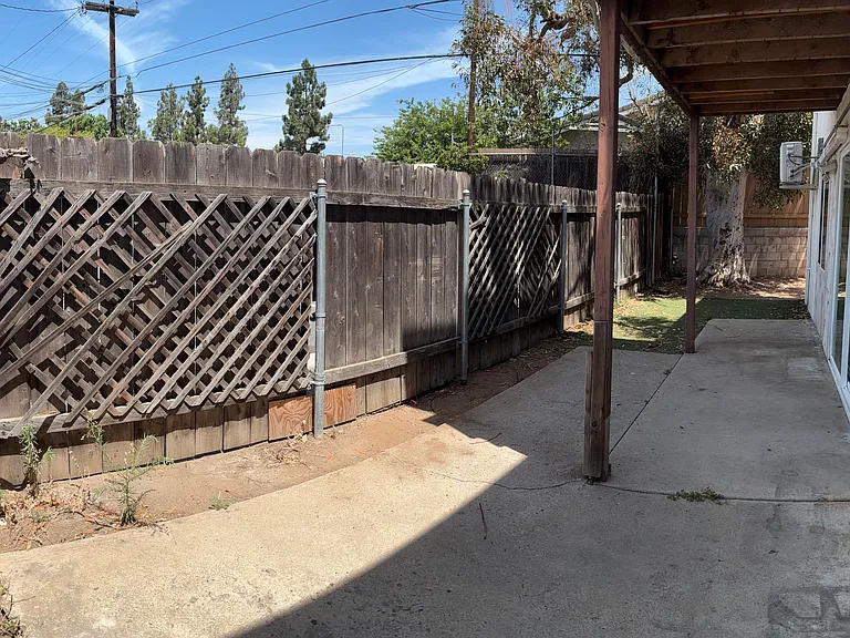 1154 E Lexington Ave #2 — Photo 19
