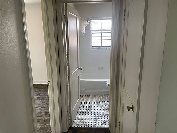 3rd image of 2718 Broad St NW #4