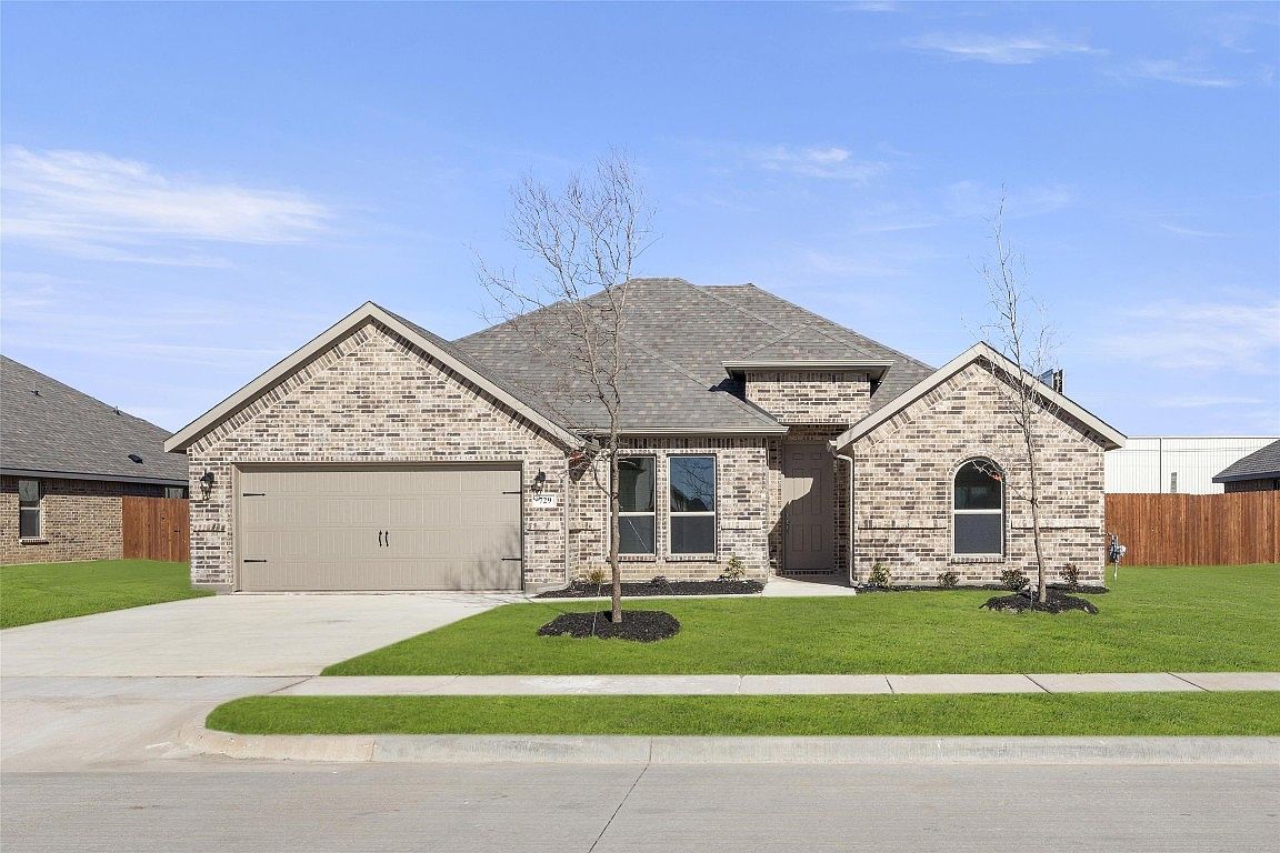 729 Truchas Ave, Forney, TX 75126 MLS 20499689 Zillow