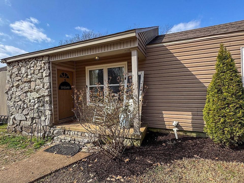 1st image of 127 Walton Loop