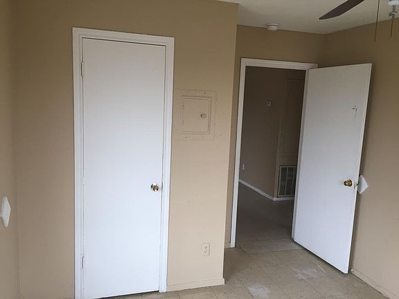 3rd image of 1801 Washington Ave APT 6