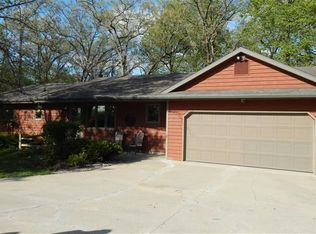 4049 Wilson Rd, Dodgeville, WI 53533