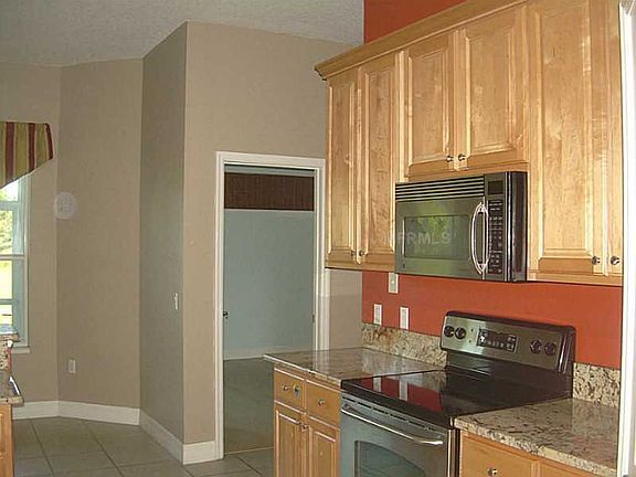 3rd image of 1710 Sundance Dr