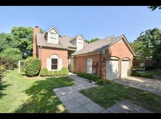 1007 Griffin Gate Dr, Lexington, KY 40511