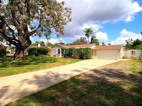 2nd image of 228 S Hayden Dr