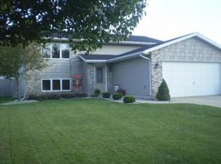 6469 W 85th Pl, Crown Point, IN 46307