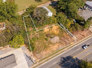 414 S Wall St #418, Calhoun, GA 30701