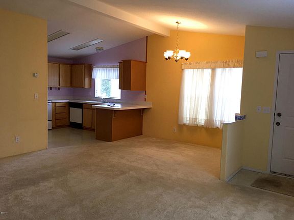 2nd image of 355 NE 70th Dr
