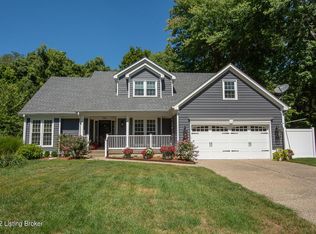 7901 Deronia Ave, Lyndon, KY 40222