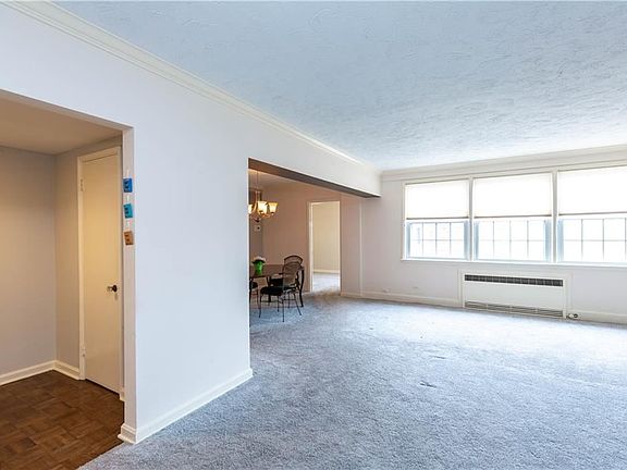 5th image of 19015 Van Aken Blvd APT 517