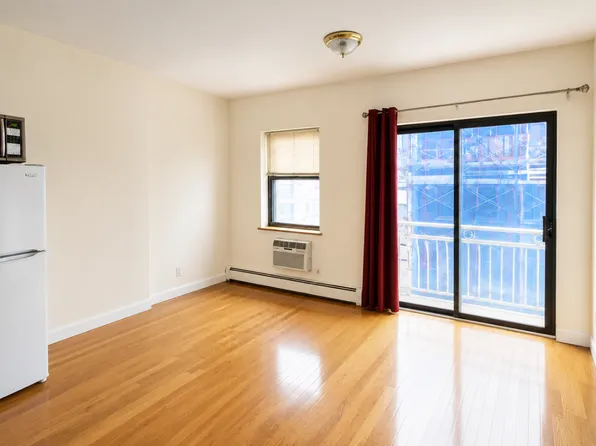 294 Broome Street image 1 of 5