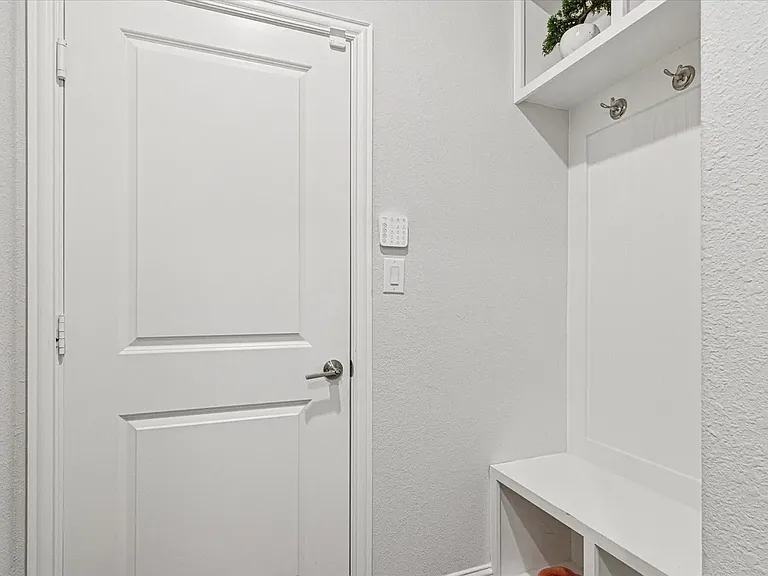 3307 Ashlar Ct — Photo 12