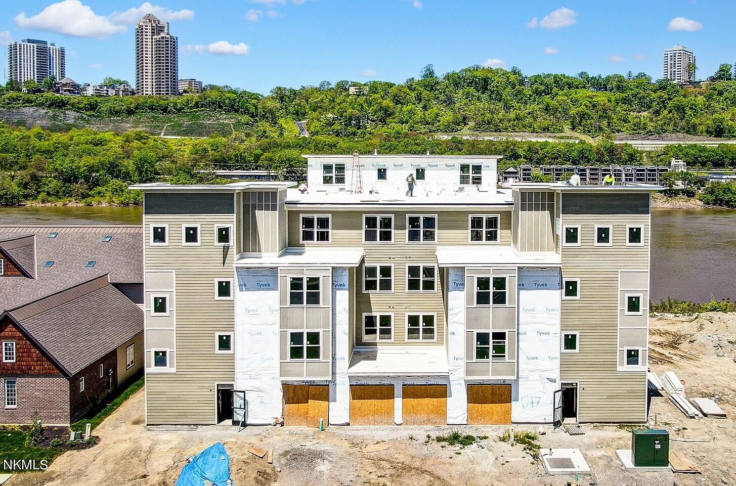 617 Manhattan Blvd 203, Dayton, KY 41074 Zillow