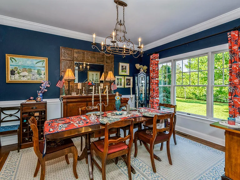 31 Fairbanks Ct — Photo 15