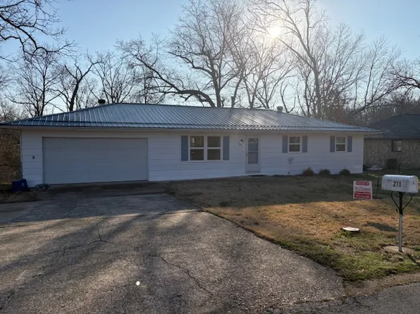 211 Frances St, Waynesville, MO 65583