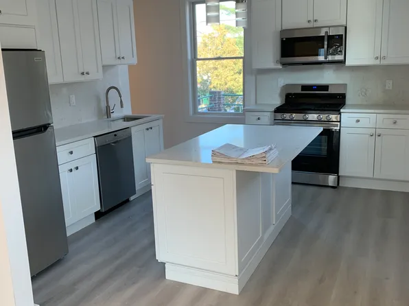 37 E Palisades Ave, Englewood, NJ 07631