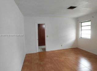 5115 W Park Rd, Hollywood, FL 33021