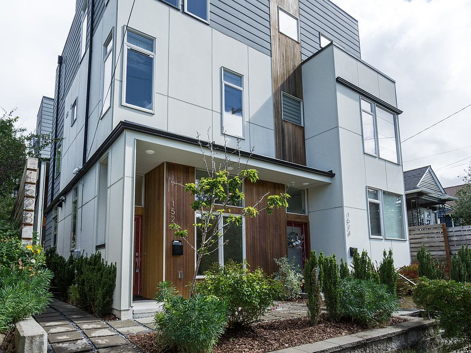 Convenient Green-Built Home in Ballard