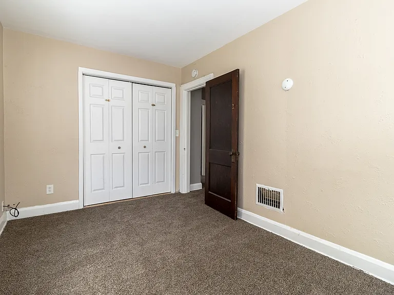 2045 Mansfield Rd — Photo 23
