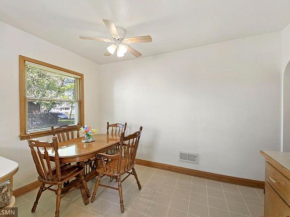 5th image of 628 3rd Ave S