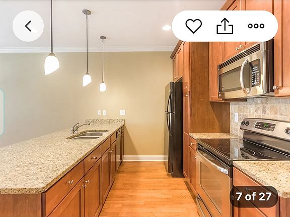 3rd image of 2114 Acklen Ave