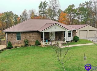 2899 Wards Rd, Mount Sherman, KY 42764