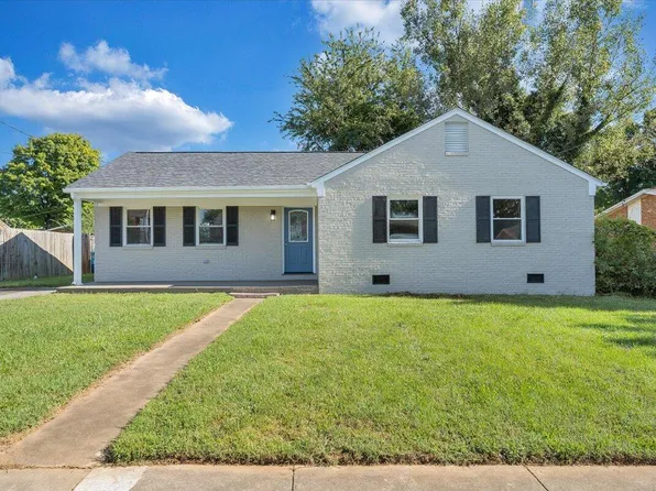 1631 Andrews Rd NW, Roanoke, VA 24017