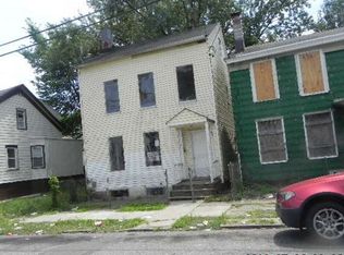 33 Watson St, Paterson, NJ 07522